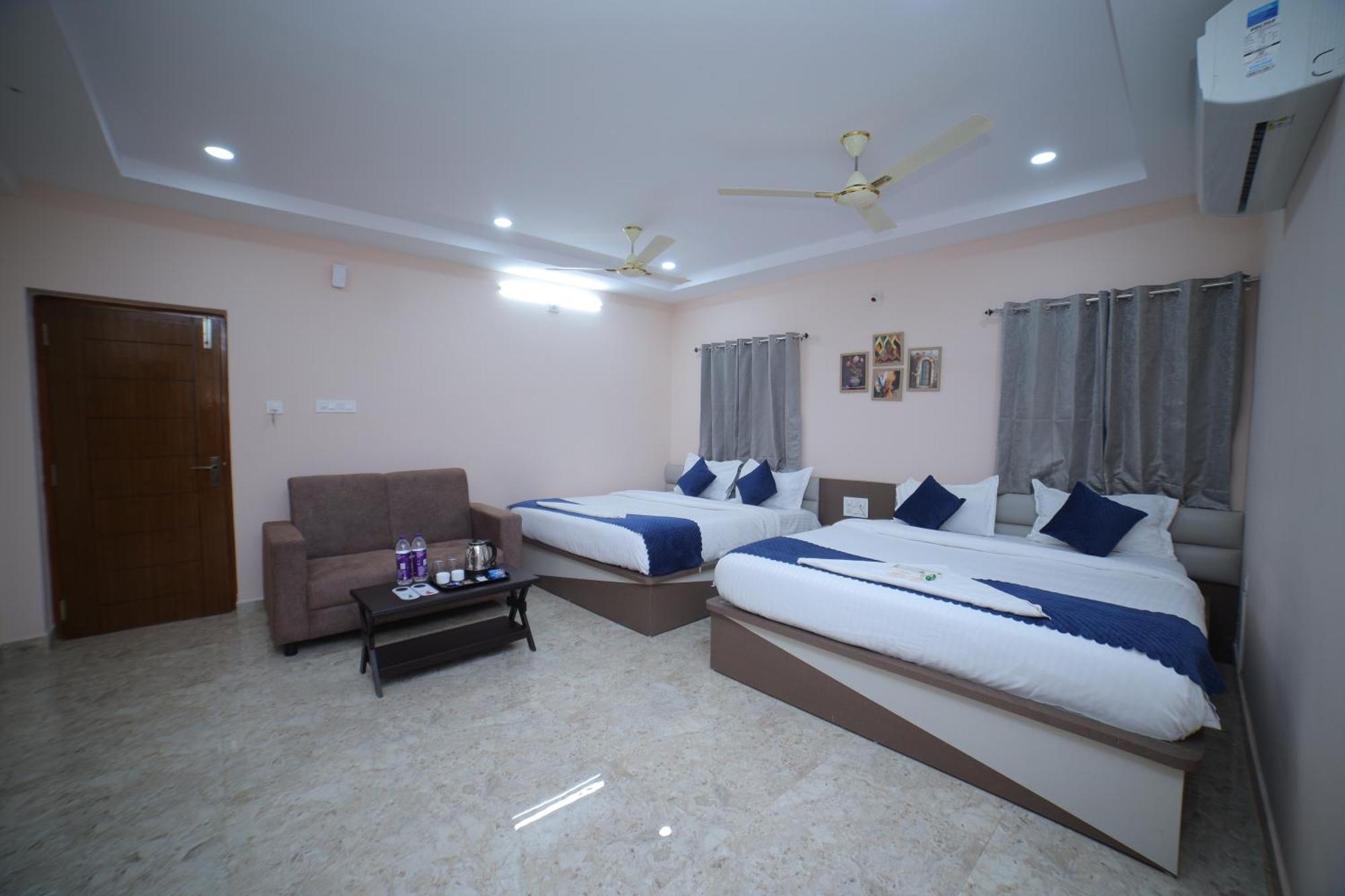 Sri Ganesh Grand Hotel Тирупати Екстериор снимка